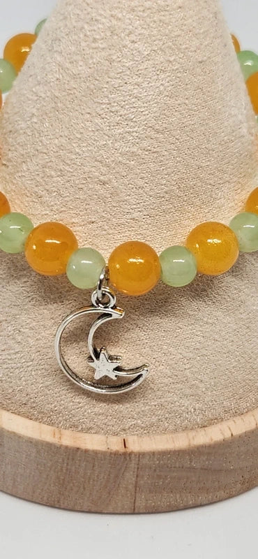 Bracelet Lune Entrelacée - détail charm lune