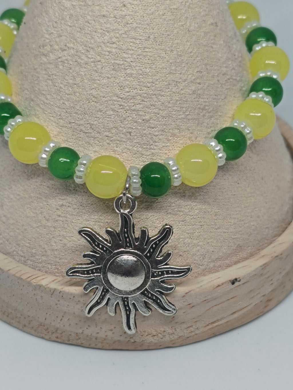 Bracelet Éclat Solaire – Collection Nœud du Cœur